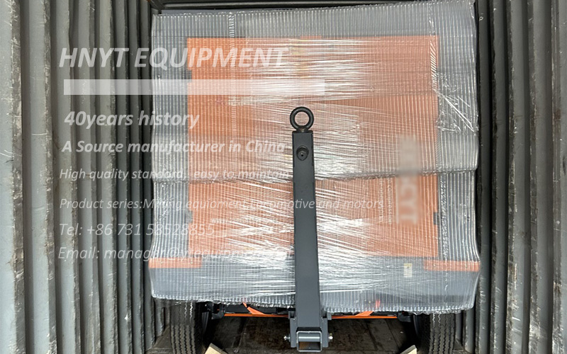 FY300A Hydraulic Well Drilling Rig Shipped Overseas(图2) Export of FY300A hydraulic well drilling rig 2.jpg