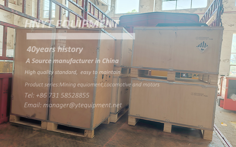 Export of 2.5 ton lithium battery locomotives 2.jpg