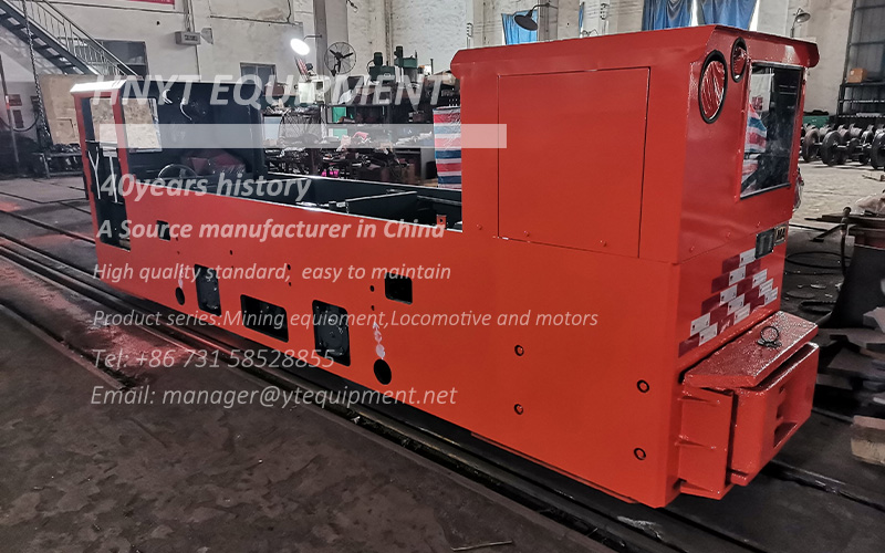 Shipment of 8 Ton Explosion-proof Battery Locomotives(图1) Shipment of double cab 8 ton battery locomotive 1.jpg