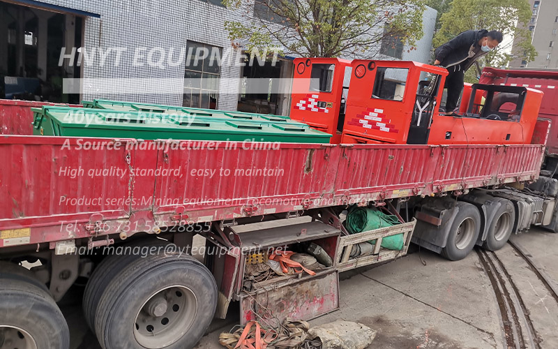 Shipment of 8 Ton Explosion-proof Battery Locomotives(图2) Shipment of double cab 8 ton battery locomotive 2.jpg
