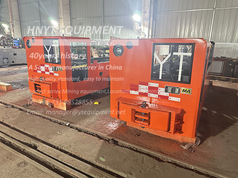 Explosion Proof 8 Ton Battery Locomotives Ready for Coal Mine Service(图1) 8-ton battery electric locomotives shipment 1.jpg