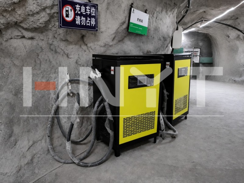 Lead-Acid Mining Battery Locomotive Charging Problem: How to Fix Low Current and Insufficient Charge(图2) Battery locomotive charger.jpg