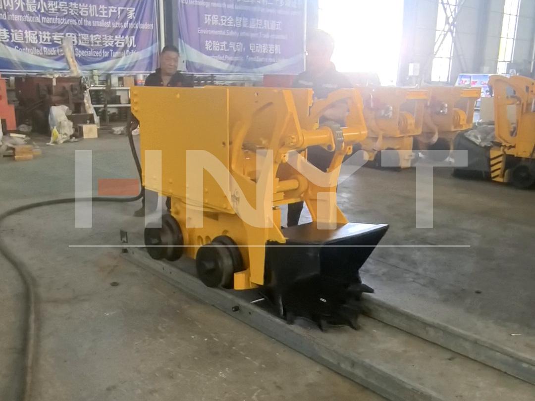 zq13-air-loader-factory-test-side-view.jpg