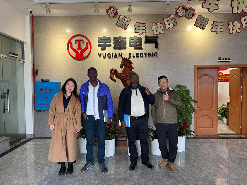 African Customer Confirms Order After Visiting Our Mining Equipment Factor